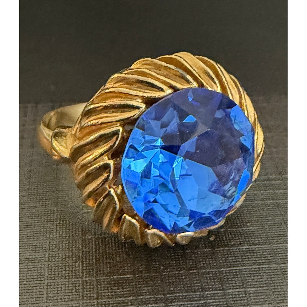 Vintage Cocktail Ring Gold Tone Royal Blue Adjustable